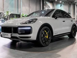 Crayon Używany 2021 Porsche Cayenne Turbo GT SUV | 879 900 zł