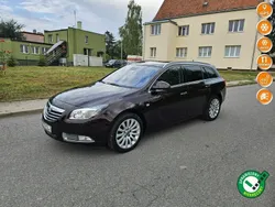 Brązowy Używany 2011 Opel Insignia Sedan/Limuzyna | 32 999 zł (Uczciwa cena)