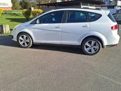 Biały Używany 2011 Seat Altea XL Minivan | 18 300 zł
