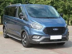 Niebieski Używany 2021 Ford Tourneo Custom Minivan | 169 999 zł (Dość drogi)