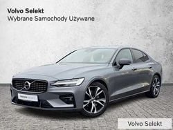 Szary Używany 2021 Volvo S60 Sedan/Limuzyna | 116 900 zł (Uczciwa cena)