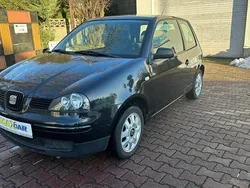 Czarny Używany 2003 Seat Arosa Hatchback | 6900 zł