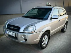 Złoty (metalik) Używany 2006 Hyundai Tucson SUV | 13 900 zł (Uczciwa cena)