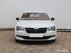 Biały Używany 2019 Skoda Superb Hatchback | 63 999 zł (Dobra cena)