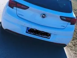 Biały Używany 2017 Opel Astra Hatchback | 28 500 zł (Super Cena)