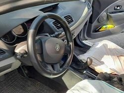 Srebrny Używany 2009 Renault Mégane III Hatchback | 13 000 zł (Dobra cena)