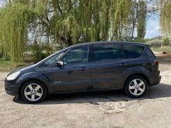 Grafitowy Używany 2006 Ford S-MAX S Minivan | 13 500 zł (Uczciwa cena)