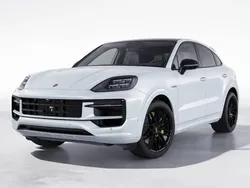Carrara white metallic Nowe 2024 Porsche Cayenne SUV | 717 999 zł