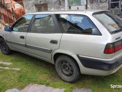 Srebrny Używany 1998 Citroën Xantia Kombi | 1800 zł
