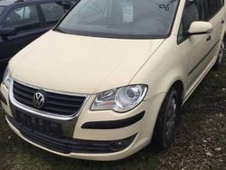 Beżowy Używany 2009 VW Touran Minivan | 12 800 zł (Dobra cena)