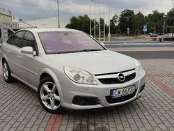Srebrny Używany 2006 Opel Vectra Hatchback | 12 900 zł (Dość drogi)