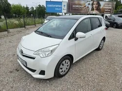 Biały Używany 2011 Toyota Verso Minivan | 26 900 zł