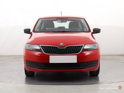 Czerwony Używany 2017 Skoda Rapid Hatchback | 33 999 zł (Uczciwa cena)