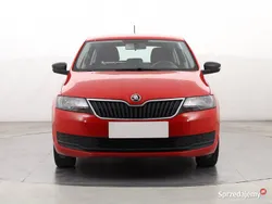 Czerwony Używany 2017 Skoda Rapid Hatchback | 33 999 zł (Uczciwa cena)
