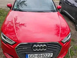 Czerwony Używany 2020 Audi A3 e-tron Comfort Hatchback | 109 999 zł
