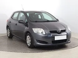 Szary Używany 2009 Toyota Auris Hatchback | 21 999 zł (Uczciwa cena)