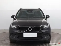 Czarny Używany 2019 Volvo XC40 SUV | 79 999 zł (Super Cena)