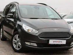 Szary (metalik) Używany 2017 Ford Galaxy Minivan | 45 900 zł (Uczciwa cena)