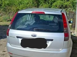 Srebrny Używany 2004 Ford Fiesta Hatchback | 3500 zł (Uczciwa cena)