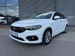 Biały Używany 2018 Fiat Tipo Lounge Kombi | 51 900 zł (Dość drogi)