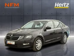 Czarny Używany 2018 Skoda Octavia Ambition Hatchback | 48 500 zł (Dobra cena)