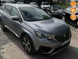 Szary (metalik) Używany 2017 Peugeot 5008 Minivan | 62 999 zł (Drogi)