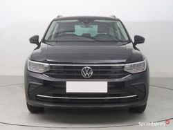 Czarny Używany 2020 VW Tiguan SUV | 101 999 zł (Dość drogi)