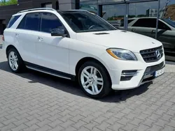 Biały Używany 2015 Mercedes ML350 SUV | 99 900 zł