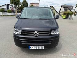 Czerwony Używany 2014 VW Caravelle Minivan | 85 900 zł