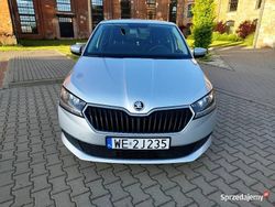 Srebrny Używany 2020 Skoda Fabia Hatchback | 32 900 zł (Dobra cena)