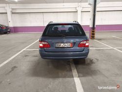 Używany 2005 Mercedes E240 Kombi | 24 500 zł