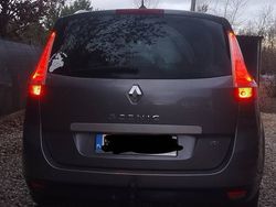 Używany 2014 Renault Grand Scénic III Minivan | 27 000 zł (Uczciwa cena)