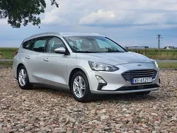 Srebrny Używany 2019 Ford Focus Kombi | 39 975 zł (Uczciwa cena)