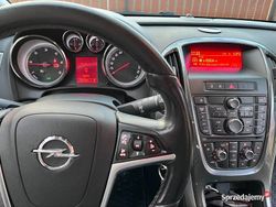 Granatowy Używany 2013 Opel Astra Sport Kombi | 17 500 zł (Uczciwa cena)