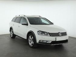 Biały Używany 2013 VW Passat Kombi | 29 999 zł (Super Cena)