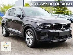 Czarny Nowe 2025 Volvo XC40 Core SUV | 176 500 zł