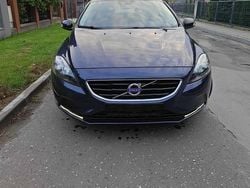 Niebieski Używany 2014 Volvo V40 Hatchback | 38 000 zł (Dobra cena)
