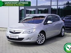 Srebrny Używany 2012 Opel Astra Hatchback | 34 999 zł (Uczciwa cena)