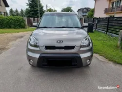 Szary (metalik) Używany 2010 Kia Soul 2 SUV | 19 800 zł (Uczciwa cena)