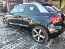 Czarny Używany 2010 Audi A1 Hatchback | 17 999 zł