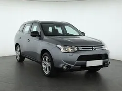 Szary Używany 2014 Mitsubishi Outlander SUV | 44 999 zł (Dobra cena)