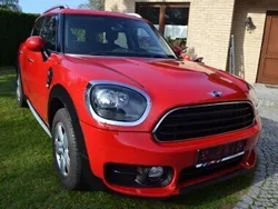 Czerwony Używany 2017 Mini Countryman SUV | 48 700 zł