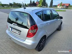 Srebrny Używany 2011 Mercedes A150 Hatchback | 13 900 zł (Uczciwa cena)