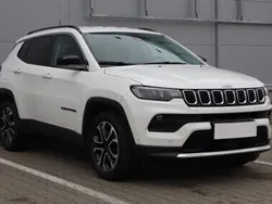 Biały Używany 2021 Jeep Compass SUV | 99 999 zł (Dość drogi)