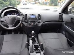 Czarny Używany 2010 Hyundai i30 Kombi | 13 750 zł (Uczciwa cena)