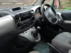 Srebrny Używany 2008 Peugeot TePee Minivan | 10 500 zł