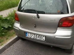 Srebrny Używany 2005 Toyota Yaris Hatchback | 4000 zł (Uczciwa cena)