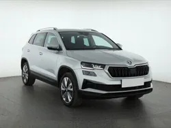Srebrny Używany 2023 Skoda Karoq SUV | 124 999 zł (Uczciwa cena)