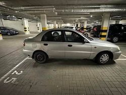Srebrny Używany 2000 Chevrolet Lanos Sedan/Limuzyna | 1200 zł (Uczciwa cena)