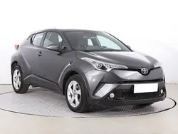 Szary Używany 2018 Toyota C-HR SUV | 69 999 zł (Dobra cena)